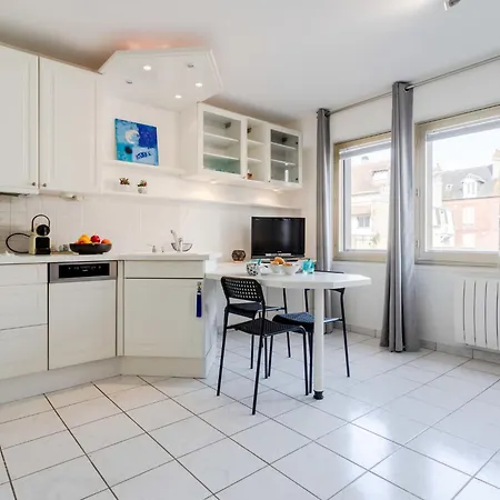 Studio Le Hoc-2 By Interhome *