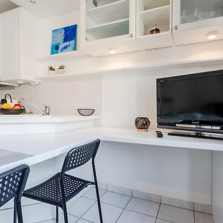 Studio Le Hoc-2 By Interhome Deauville